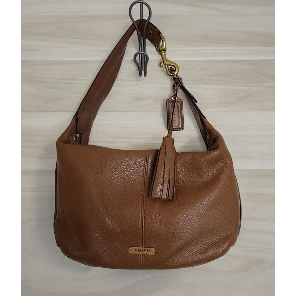 Coach Avery Pebble Leather Hobo Shoulder Bag Tan Tassel